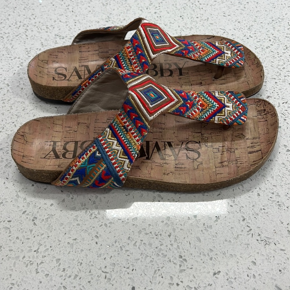 Sam & Libby Embroidered Thong Sandals size 6 - Picture 6 of 9